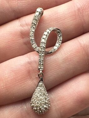 Vintage solid 14k white gold 1.75CTW diamond pendant